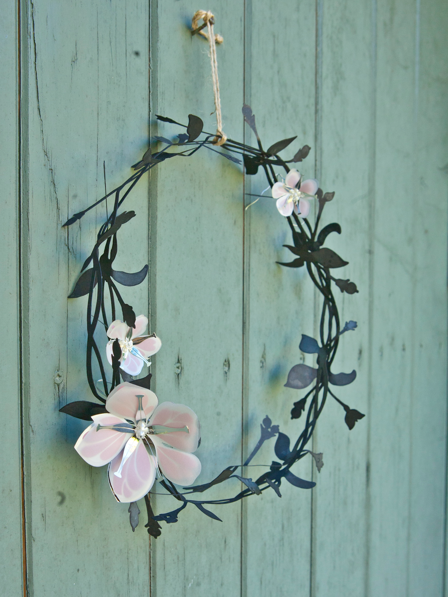 Flowers, White & Gold, small